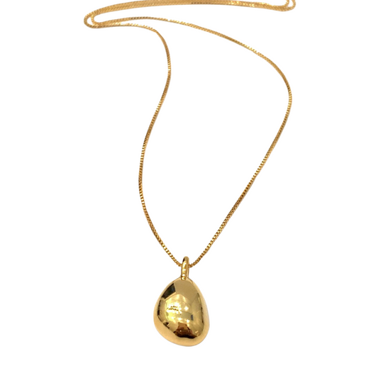 Long Pendant Yellow Gold Necklace